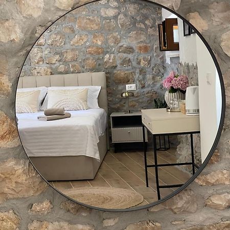 Monte Cristo Wines & Rooms Kuna Pelješka Eksteriør bilde