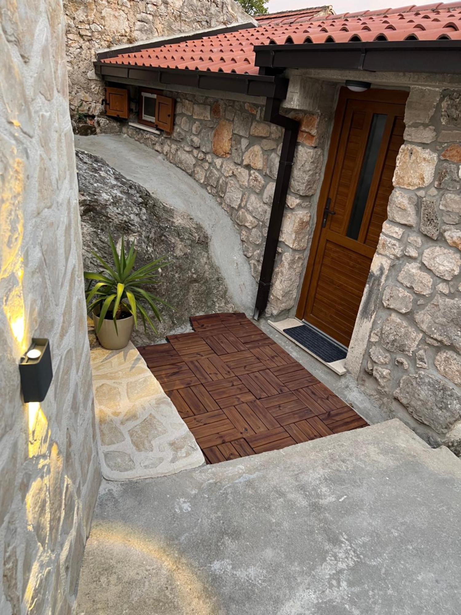 Monte Cristo Wines & Rooms Kuna Pelješka Eksteriør bilde